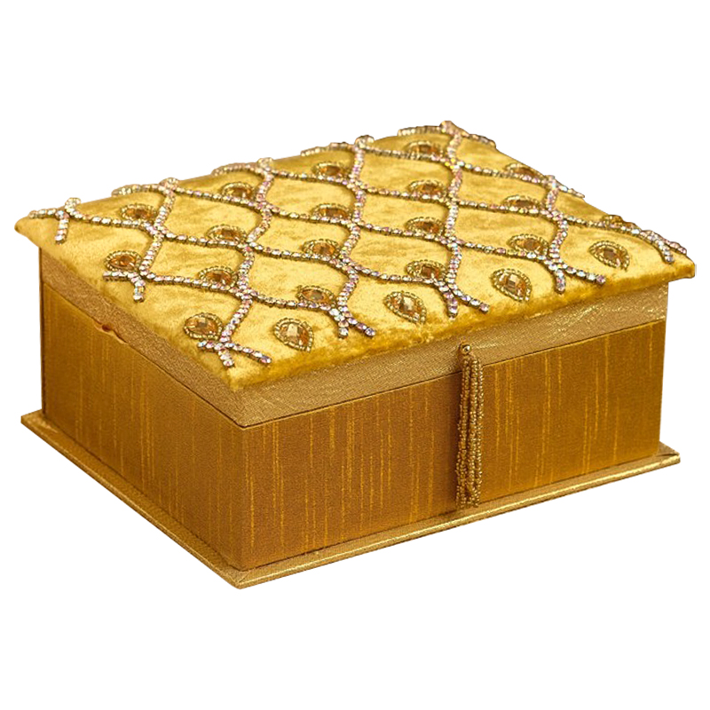 Шкатулка с вышивкой из бисера Felicia Beads Embroidery Box Золотой Шкатулка с вышивкой из бисера Felicia Beads Embroidery Box Золотой в Воронеже | Loft Concept