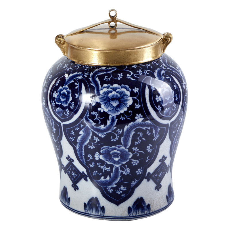 Ваза с насыщенным синим орнаментом и золотой крышкой Blue & White Ornament Белый Синий Золотой Ваза с насыщенным синим орнаментом и золотой крышкой Blue & White Ornament Белый Синий Золотой в Воронеже | Loft Concept