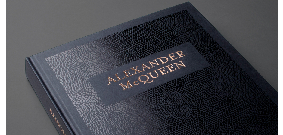 Книга ALEXANDER MCQUEEN book Книга ALEXANDER MCQUEEN book - Loft-Concept в Воронеже