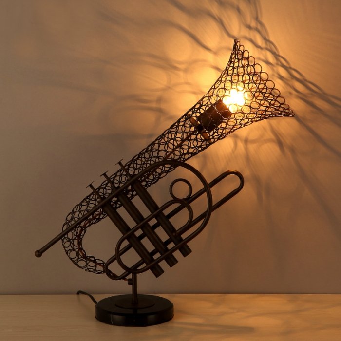 Настольная лампа Lace Trumpet  в Воронеже | Loft Concept 