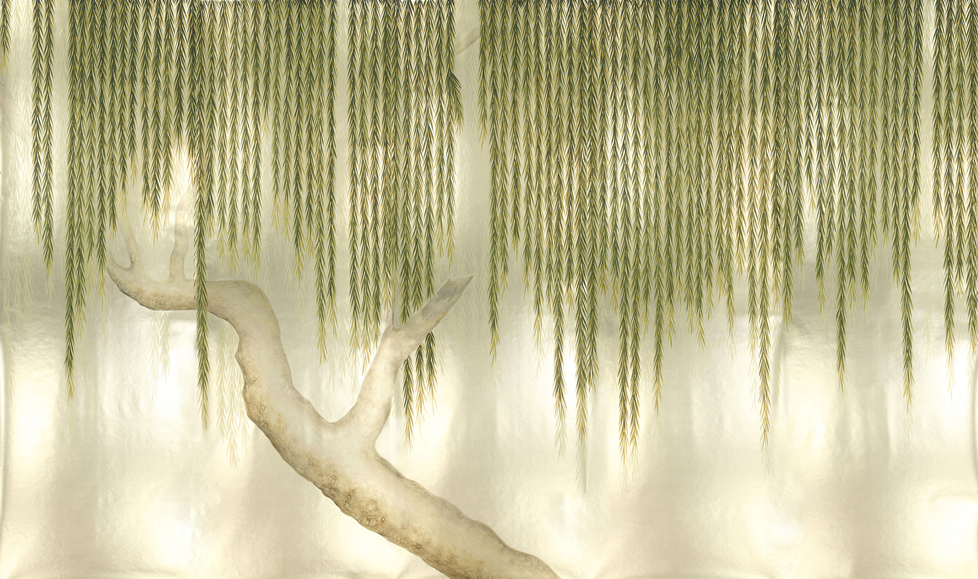 Обои ручная роспись Willow Original colourway on Champagne Gold gilded paper Обои ручная роспись Willow Original colourway on Champagne Gold gilded paper - постер Loft-Concept в Воронеже