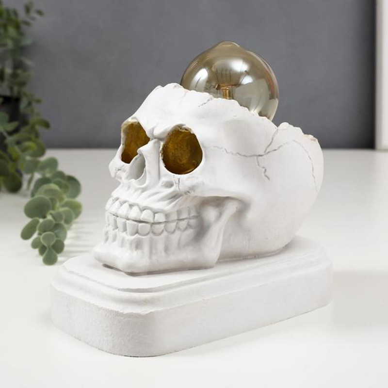 Настольная лампа White Skull Table Lamp Белый в Воронеже | Loft Concept 