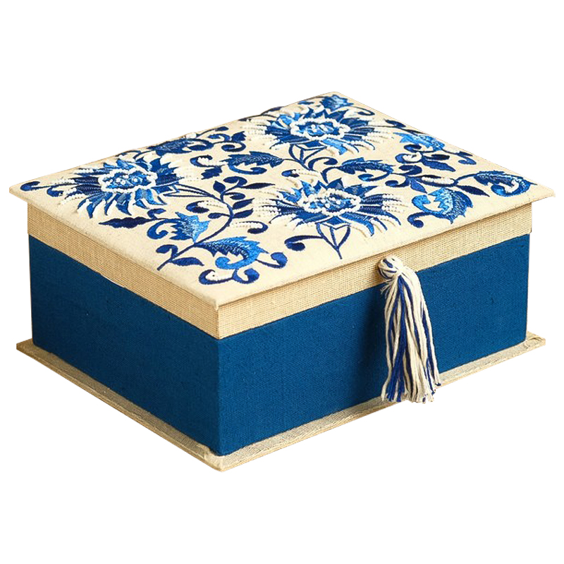 Шкатулка с вышивкой Blue Flowers Beads Embroidery Box Бежевый Синий Голубой в Воронеже | Loft Concept 