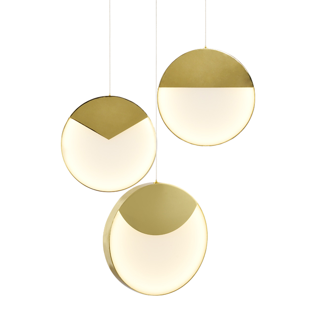 Подвесной светильник MM Lampadari Moonlight Suspension Lamp 3 Золотой Белый Подвесной светильник MM Lampadari Moonlight Suspension Lamp 3 Золотой Белый в Воронеже | Loft Concept
