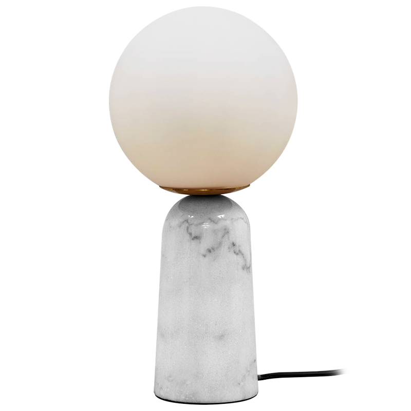 Настольная лампа Круглый стеклянный плафон на подставке из мрамора Brigitte Table Lamp Белое матовое стекло Латунь Белый Мрамор Bianco Настольная лампа Круглый стеклянный плафон на подставке из мрамора Brigitte Table Lamp Белое матовое стекло Латунь Белый Мрамор Bianco в Воронеже | Loft Concept