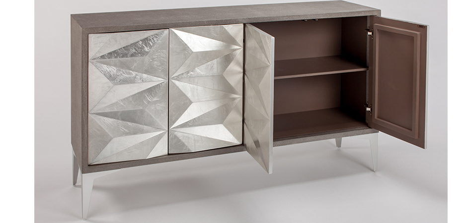 Комод с геометрическим рельефным фасадом Mirrored Doors Серебристый Комод с геометрическим рельефным фасадом Mirrored Doors Серебристый - Loft-Concept в Воронеже