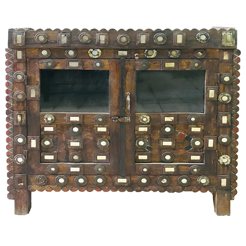 Комод в восточном стиле инкрустированный фрагментами зеркал Ramone Chest of Drawers Grey Mango Коричневый Комод в восточном стиле инкрустированный фрагментами зеркал Ramone Chest of Drawers Grey Mango Коричневый в Воронеже | Loft Concept