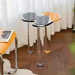 Дизайнерский журнальный стол с фигурной столешницей на 3-х прозрачных ножках Rahakif варинант исполнения - 1 | Loft Concept в Воронеже