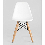 Пластиковый стул на ножках из массива бука Eames Small White варинант исполнения - 4 | Loft Concept в Воронеже