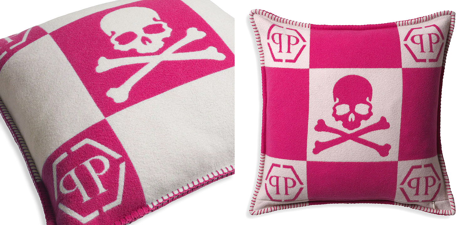 Подушка Philipp Plein Cushion Cashmere Skull 45 x 45 Pink Подушка Philipp Plein Cushion Cashmere Skull 45 x 45 Pink - Loft-Concept в Воронеже