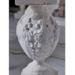 Приставной столик с резным античным узором Antique Engraving варинант исполнения - 3 | Loft Concept в Воронеже