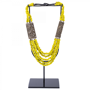 Этническое ожерелье на подставке Yellow Balls