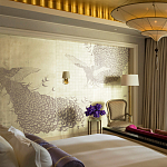 Обои ручная роспись в стиле Арт-деко Whistler Peacocks Special Colourway on 12 Carat White Gold gilded silk варинант исполнения - 1 | Loft Concept в Воронеже