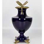 Ваза темно-синего цвета из фарфора с бронзовыми стрекозами Eden Garden porcelain and bronze варинант исполнения - 1 | Loft Concept в Воронеже