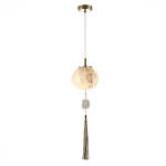 Подвесной светильник с шарообразным плафоном из белого стекла с подвеской из камня и кисточкой Agatelle варинант исполнения - 3 | Loft Concept в Воронеже