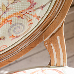 Барный стул из массива бука светло-зеленый с растительным орнаментом Raffael Angel Green Bar stool варинант исполнения - 3 | Loft Concept в Воронеже