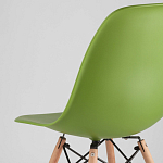 Пластиковый стул на ножках из массива бука Eames Green варинант исполнения - 3 | Loft Concept в Воронеже
