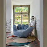 Дизайнерское плюшевое кресло в форме руки голубое Poltronova Joe Plush Baby Blue Armchair варинант исполнения - 4 | Loft Concept в Воронеже