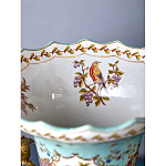 Ваза из голубого фарфора с рисунком птиц и цветов и декоративными элементами Blue Garden варинант исполнения - 8 | Loft Concept в Воронеже