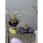 Ваза темно-синяя фарфоровая на бронзовой подставке с ажурным ободком и изогнутыми ручками Eden Garden варинант исполнения - 6 | Loft Concept в Воронеже