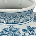 Ваза округлой формы белого цвета с синим растительным узором Blue & White Ornament  варинант исполнения - 3 | Loft Concept в Воронеже