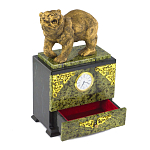 Часы настольные с декором в виде медведя и выдвижным ящиком из натурального камня Змеевик Bear Stone Clock варинант исполнения - 3 | Loft Concept в Воронеже