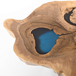 Кофейный стол со столешницей из орехового дерева и эпоксидной смолы Clem Coffee Table варинант исполнения - 1 | Loft Concept в Воронеже