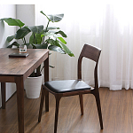 Стул деревянный с мягким сиденьем из черной натуральной кожи Moon Walnut Furniture варинант исполнения - 2 | Loft Concept в Воронеже