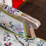 Диван из натурального бука бежевый с изображением птиц и цветов Beige Green Chinoiserie Garden Sofa варинант исполнения - 4 | Loft Concept в Воронеже