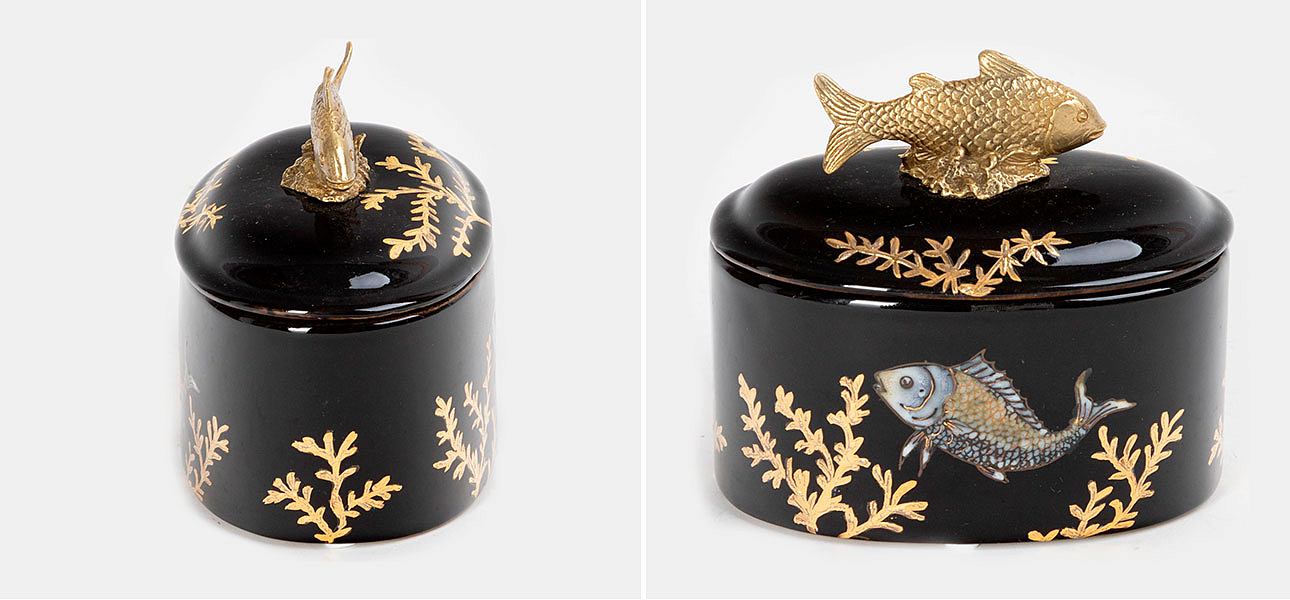 Шкатулка черная фарфоровая Золотая Рыбка Gold fish Шкатулка черная фарфоровая Золотая Рыбка Gold fish - Loft-Concept в Воронеже