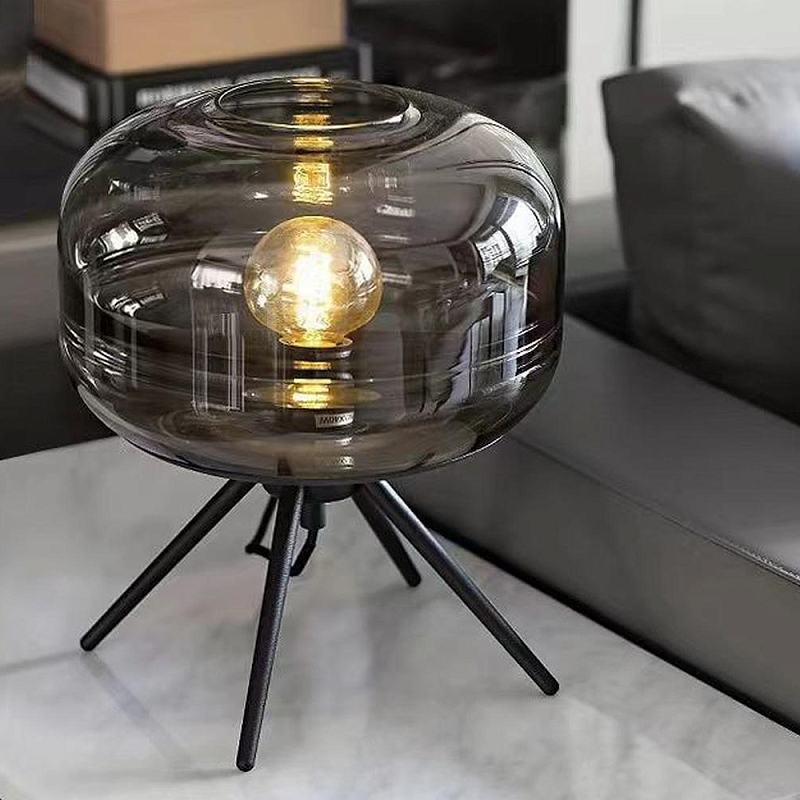 Настольная лампа светодиодная с серым стеклянным плафоном Gentle Light Черный Серый Настольная лампа светодиодная с серым стеклянным плафоном Gentle Light Черный Серый в Воронеже | Loft Concept