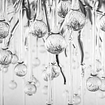 Люстра подвесная с прозрачными стеклянными подвесками в форме капель Диаметр 80 см Droplet Chandelier варинант исполнения - 9 | Loft Concept в Воронеже