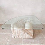 Дизайнерский журнальный стол в виде раковины с жемчужиной под прозрачной столешницей Fahin варинант исполнения - 1 | Loft Concept в Воронеже