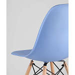 Пластиковый стул на ножках из массива бука Eames Blue варинант исполнения - 3 | Loft Concept в Воронеже
