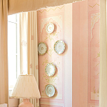 Обои ручная роспись Jharokha Arches Original colourway on pink painted Xuan paper варинант исполнения - 5 | Loft Concept в Воронеже