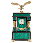 Часы настольные из натурального камня Малахит с декором в виде орла Eagle Stone Clock варинант исполнения - 1 | Loft Concept в Воронеже