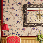 Обои с вышивкой ручной работы Flora Catherine colourway on Liso Pearl wool sateen варинант исполнения - 2 | Loft Concept в Воронеже