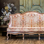 Трехместный диван из массива бука бежевый с растительным орнаментом Raffael Renaissance Beige Sofa варинант исполнения - 10 | Loft Concept в Воронеже