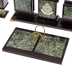 Настольный письменный набор из нефрита на ножках Executive Recruitment варинант исполнения - 2 | Loft Concept в Воронеже