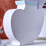 Ваза плоская белая с абстрактными черными линиями в форме лиц Faces of Imagination варинант исполнения - 7 | Loft Concept в Воронеже