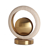 Настольная лампа с бежевым текстурным кольцом и латунным шаром в центре Tactile   варинант исполнения - 1 | Loft Concept в Воронеже