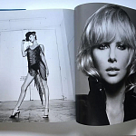 Подарочный Фотоальбом Two Million Miles by Andrew Macpherson варинант исполнения - 8 | Loft Concept в Воронеже