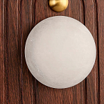 Настенный светильник с деревянным резным основанием Wood Wall Lamp варинант исполнения - 2 | Loft Concept в Воронеже