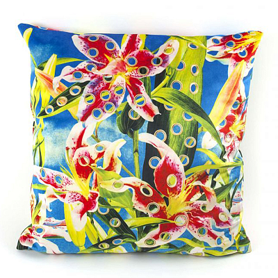 Подушка Seletti Cushion Flower with holes Подушка Seletti Cushion Flower with holes