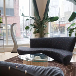 Дизайнерский журнальный стол в виде раковины с жемчужиной под прозрачной столешницей Fahin варинант исполнения - 4 | Loft Concept в Воронеже