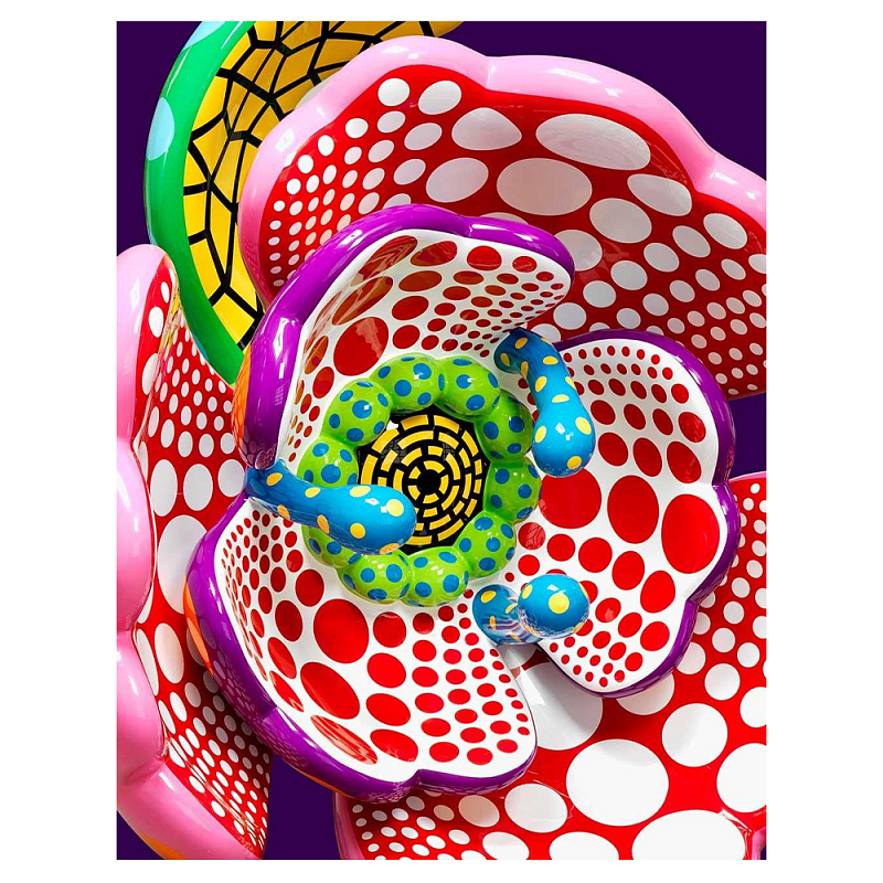 Книга по искусству Yayoi Kusama: I Spend Each Day Embracing Flowers  в Воронеже | Loft Concept 