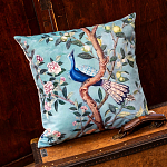 Подушка декоративная с изображением птицы в саду Chinoiserie Bird in the Garden Cushion варинант исполнения - 2 | Loft Concept в Воронеже