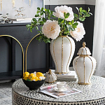 Ваза с золотыми полосами на белом фоне Chinoiserie Ceramics варинант исполнения - 3 | Loft Concept в Воронеже