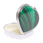 Таблетница карманная в форме сердца с 3-мя отделениями с зеркалом и накладкой из натурального камня Малахит Silver Stone Pillboxes варинант исполнения - 2 | Loft Concept в Воронеже