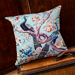 Подушка декоративная с изображением птиц в саду Chinoiserie Garden Two Peacocks Cushion варинант исполнения - 2 | Loft Concept в Воронеже